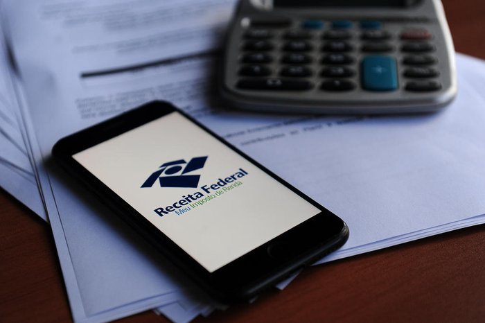 A partir das 10h desta sexta-feira (21), os contribuintes já podem fazer a consulta ao 2º lote de restituição do Imposto de Renda 2024. Ao todo,&nbsp;mais de 5,7 milhões de [&hellip;]