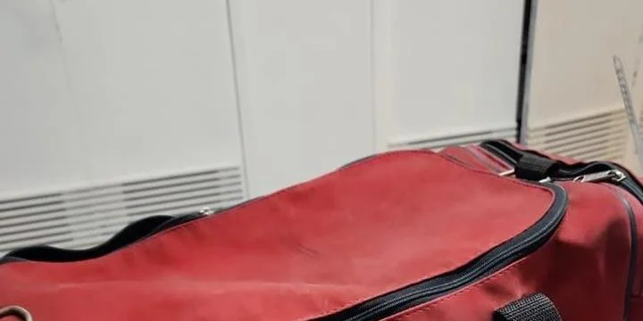 Objeto continha roupas para vítimas das enchentes e escondia dinheiro, esquecido por homem A assessora do deputado federal Daniel Trzeciak, Laura Trapaga estava selecionando roupas que foram doadas para os [&hellip;]