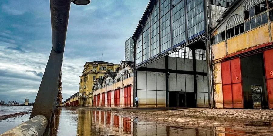 Guaíba deve subir e superar a cota de alerta de 2,5 metros, aproximando-se ou batendo a cota de transbordamento de 3 metros. O&nbsp;Rio Grande do Sul&nbsp;terá mais um dia de [&hellip;]