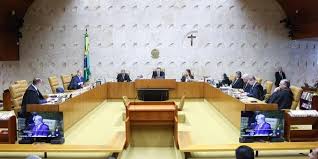 A maioria do&nbsp;Supremo Tribunal Federal&nbsp;(STF) definiu a descriminalização do&nbsp;porte de maconha&nbsp;para uso pessoal. A votação foi retomada nesta terça-feira, 25. Assim, quem for flagrado portando uma determinada quantidade de cannabis [&hellip;]