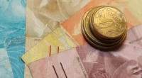 A arrecadação do governo federal fechou o ano de 2024 em R$ 2,709 trilhões, informou, nesta terça-feira (28), a Receita Federal. É o maior valor registrado na série histórica, iniciada […]