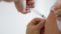 Pactuação junto aos municípios permite aplicação a pessoas acima de seis meses A Secretaria Estadual da Saúde (SES) definiu junto aos municípios a liberação da vacinação contra a gripe (influenza) […]