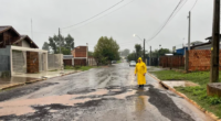 Cidades também registram queda de árvores e obstrução de vias Ao menos seis municípios reportaram danos à Defesa Civil do Rio Grande do Sul por conta das fortes chuvas nessa terça-feira. Os problemas variam […]
