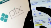 A nova funcionalidade do sistema de pagamentos instantâneos, o Pix automático, começa a operar no Brasil nesta segunda-feira (16). A ferramenta foi criada para facilitar o pagamento de despesas fixas, como luz, água, […]