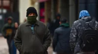 O Rio Grande do Sul segue sob a influência de uma massa de ar seco e frio de alta pressão atmosférica nesta quinta-feira, 12, de Dia dos Namorados. Conforme a MetSul Meteorologia, o sol […]