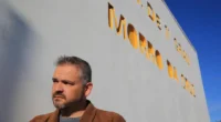 Em poucos minutos, a birra de uma adolescente de 14 anos, que se recusava a sair do pátio e retornar à sala de aula, onde deveria estar, explodiu em violência física. Em 12 […]