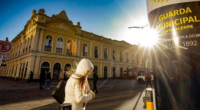 Amanhecer será gelado, com chance de geada, mas as temperaturas sobem à tarde Após um período de chuva e instabilidade, o Rio Grande do Sul terá, nesta terça-feira, 23, o […]