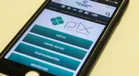Usuários e bancos no Brasil relatam nesta segunda-feira uma instabilidade no sistema de pagamentos Pix. De acordo com o site Downdetector, as reclamações começaram a crescer a partir das 10h. […]