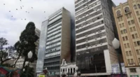 O Instituto Nacional de Estudos e Pesquisas Educacionais Anísio Teixeira (Inep) garantiu que os candidatos do Exame Nacional do Ensino Médio (Enem) inscritos para realizar a prova no Edifício Phoenix, em Porto Alegre, […]
