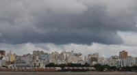 Formação de um centro de baixa pressão no Atlântico aumenta chance de chuva principalmente na Metade Norte gaúcha O Rio Grande do Sul terá uma terça-feira, 2, marcada por instabilidade [&hellip;]