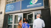 O&nbsp;governo federal decidiu prorrogar até 20 de março o prazo para que aposentados e pensionistas possam solicitar o ressarcimento de valores descontados indevidamente de seus benefícios&nbsp;do&nbsp;Instituto Nacional do Seguro Social [&hellip;]