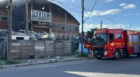 Um incêndio atingiu uma empresa localizada na zona Norte&nbsp;de Porto Alegre&nbsp;na manhã desta quarta-feira. Não há informação de vítimas porque, segundo o proprietário da companhia, não havia funcionários no horário [&hellip;]