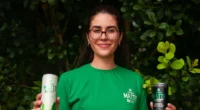 Empresa gaúcha idealizou refrigerante usando a mesma planta do chimarrão e tem despertado interesse até mesmo em Dubai Uma megaexposição como a&nbsp;Expodireto Cotrijal, em Não-Me-Toque, sempre é um dos ambientes [&hellip;]