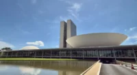 Relator diz defender que a redução da maioridade seja aplicada em casos de crimes hediondos O presidente da Comissão de Constituição e Justiça (CCJ) da Câmara dos Deputados, Leur Lomanto [&hellip;]