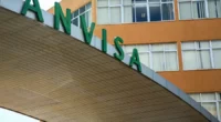 Agência também proibiu venda de compostos sem registro sanitário A Agência Nacional de Vigilância Sanitária (Anvisa) suspendeu nesta segunda-feira (18) a comercialização, distribuição e uso de medicamentos depois de notificações [&hellip;]